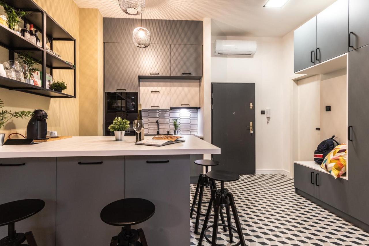 M15 Apartment เปตช์ ภายนอก รูปภาพ