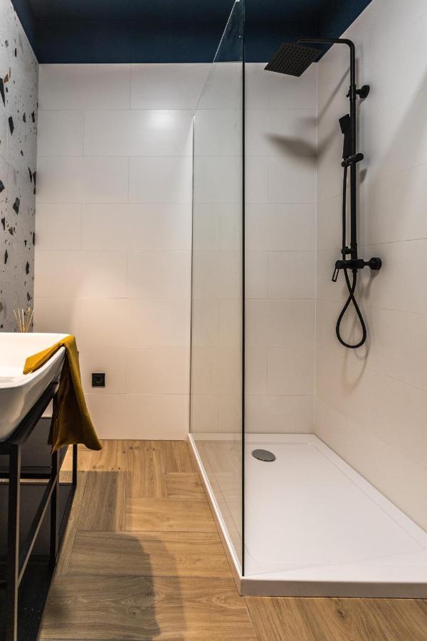 M15 Apartment เปตช์ ภายนอก รูปภาพ