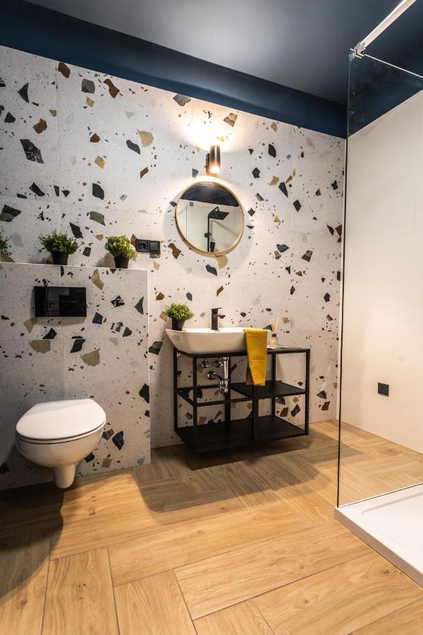 M15 Apartment เปตช์ ภายนอก รูปภาพ